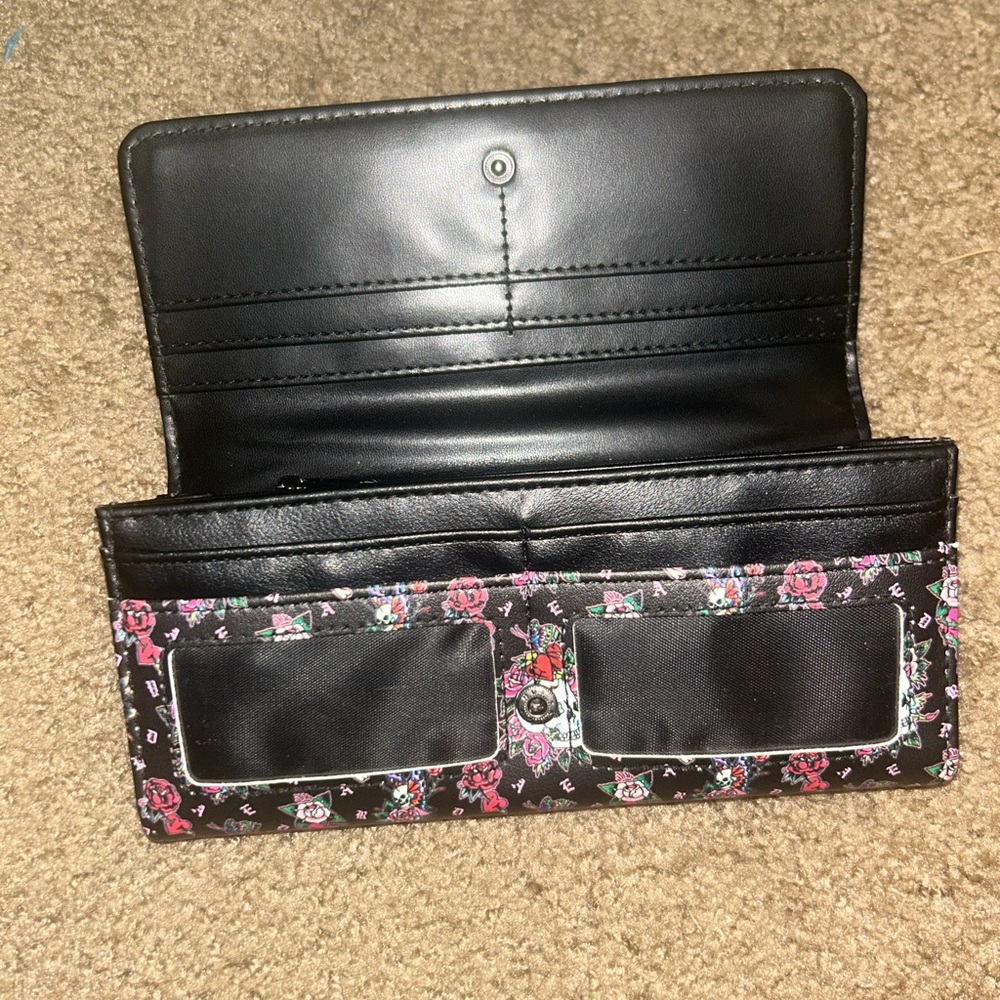 Ed Hardy Black Floral Key & Card Holder